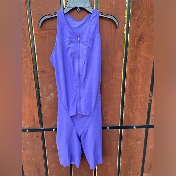Lululemon Senseknit Running One-Piece size 4 NWT - Picture 2 of 11